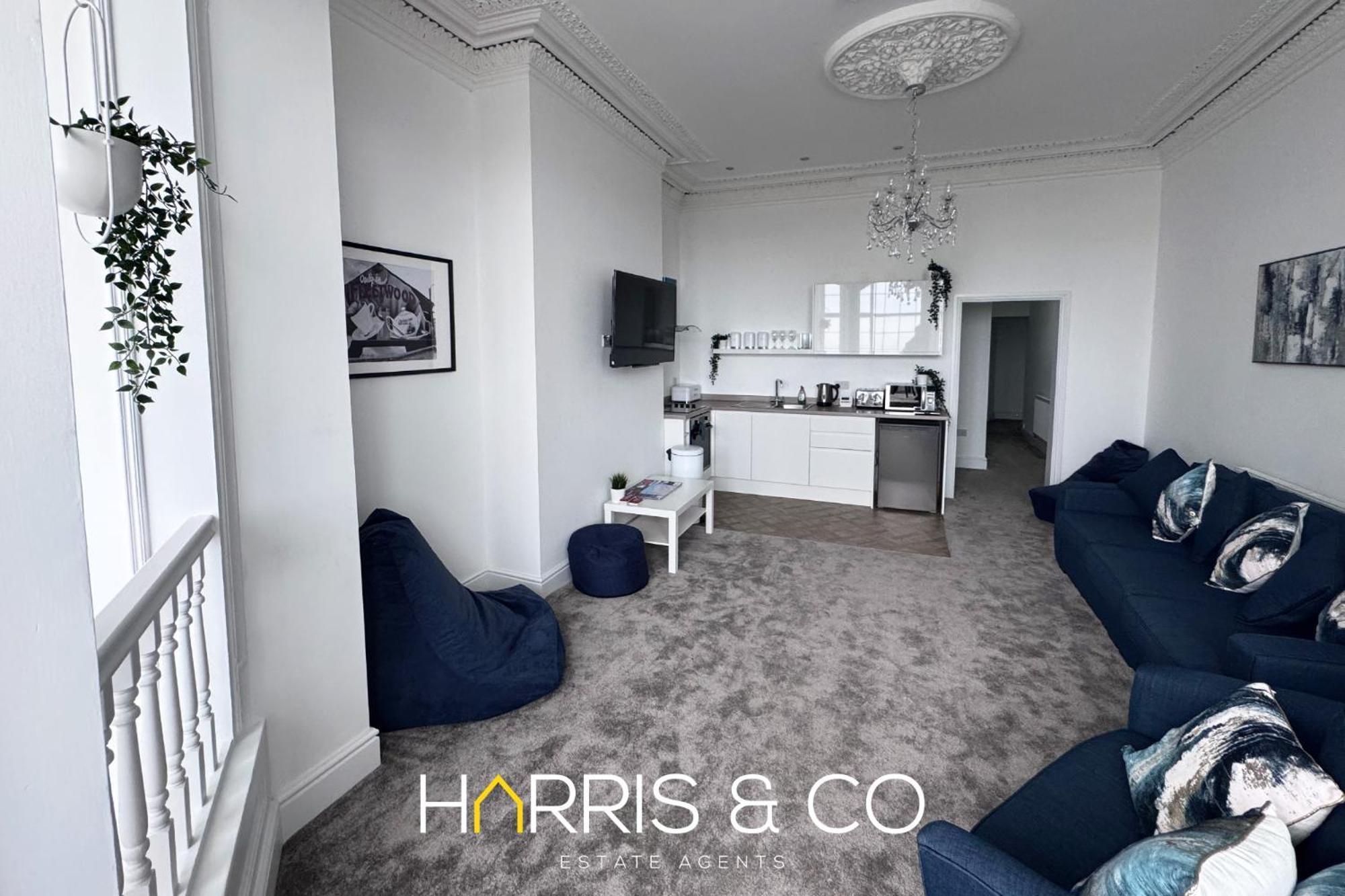 New Sandpiper Apartments Fleetwood Buitenkant foto